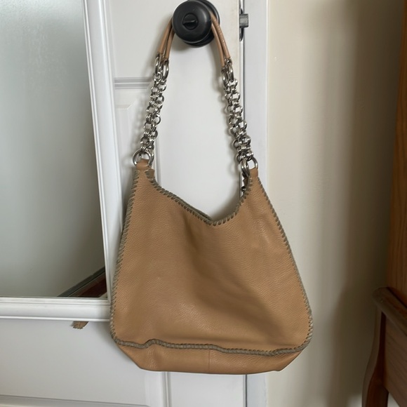 Prada leather handbag. - Picture 2 of 6